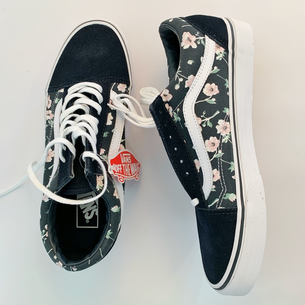 NIB NWT Vans Vintage Floral Old Skool women’s 10, men’s 8.5 4501482613